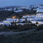 ميكونوس بيتش 3* Mykonos Town