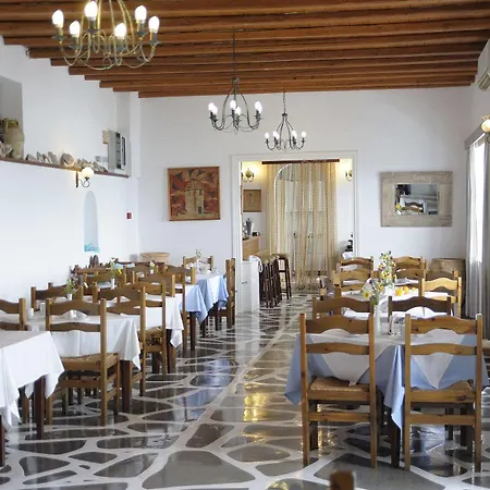 מלון Mykonos 3*